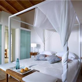 Selection of 3 & 4 bedroom villas with pool near Chania, sleeps 6-8